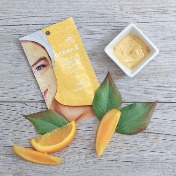 Vitamin C Brightening Clay Mask